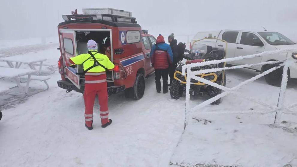 Záchrana turistky na Sněžce