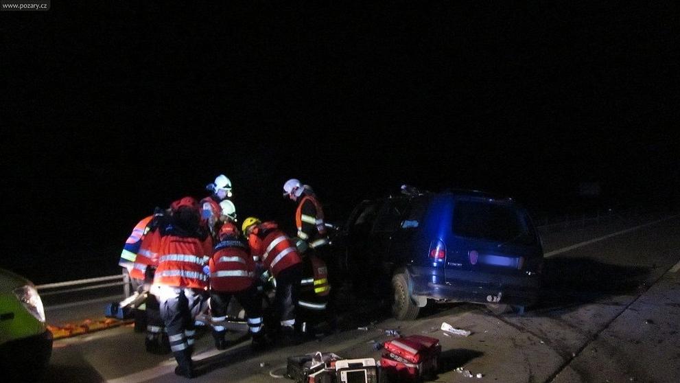 Nehoda osobního automobilu s kamionem na R46 u Pustiměře - 3