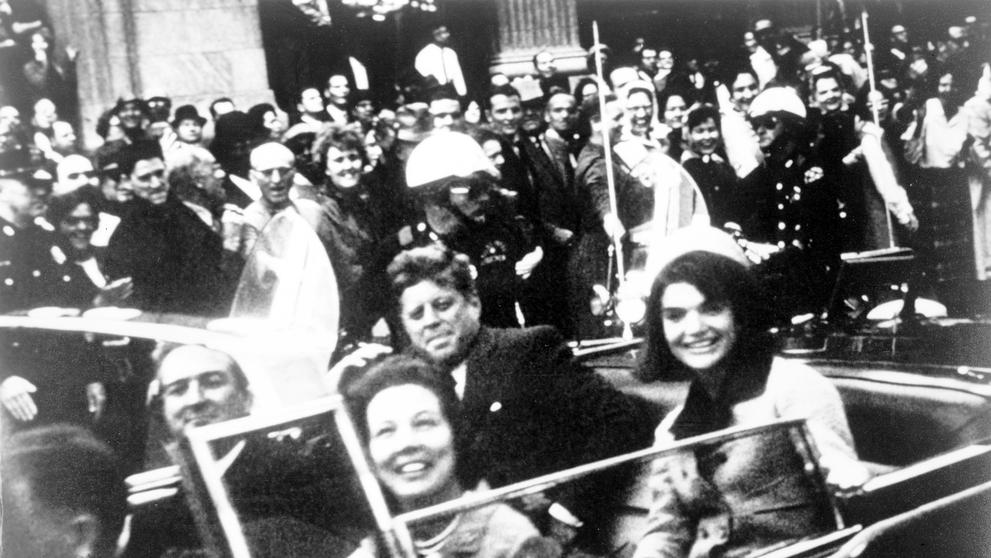 Atentát na J. F. Kennedyho v Dallasu, 22. 11. 1963 (4)
