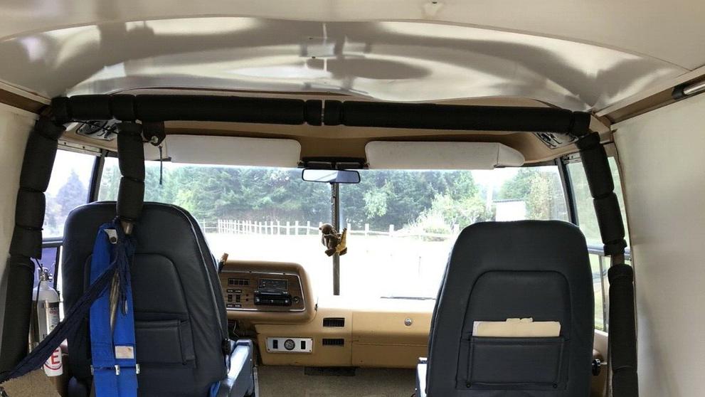 Karavan GMC Transmode - 9