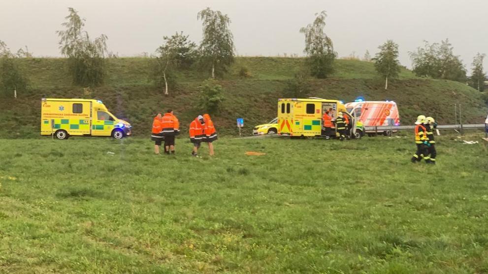 Dopravní nehoda na dálnici D6 na sjezdu na Jeneč směr Nové Strašecí - 4