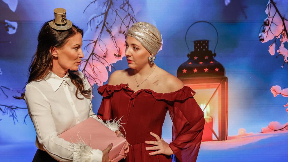 Anička Slováčková a Gabriela Partyšová na natáčení videoklipu