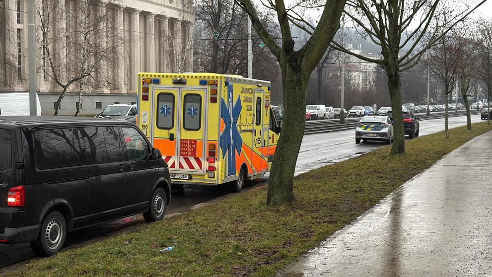 Zásah policejních vyjednavačů v Praze (3)