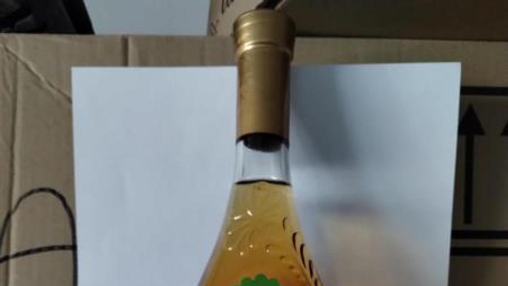 Sauvignon Blanc, bílé polosladké víno (1)