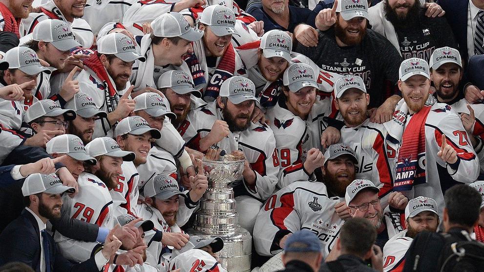 Oslavy hokejistů Washington Capitals