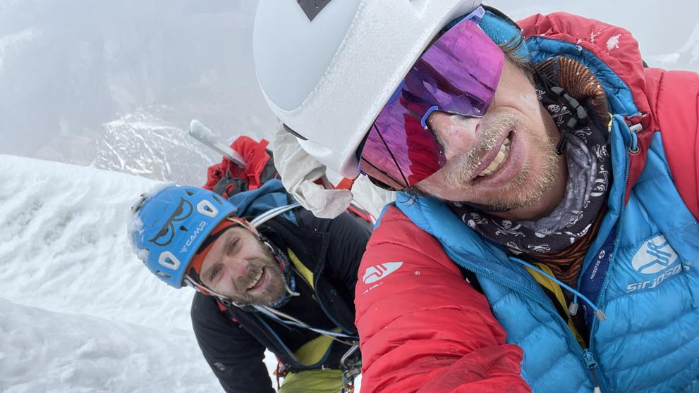 Zdeněk Hák a Radoslav Groh vylezli impozantní jihozápadní stěnou šestitisícového Hunza Peaku