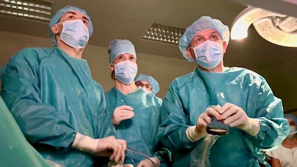 Unikátní operace plodu v děloze (2)