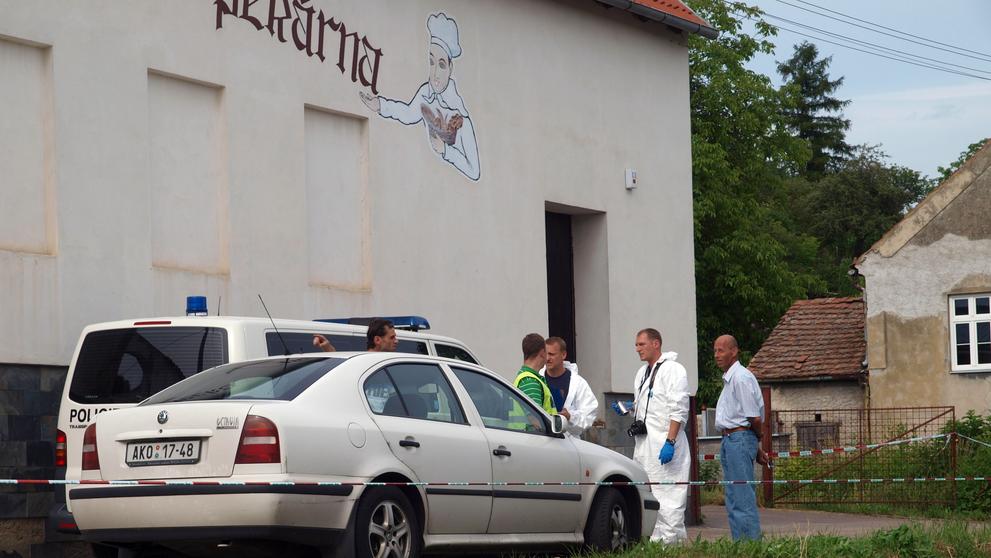 V Tuchoměřicích našli dvě mrtvoly