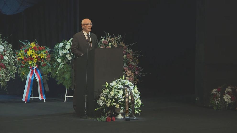 Poslední rozloučení s Aloisem Švehlíkem v Praze v Národním divadle