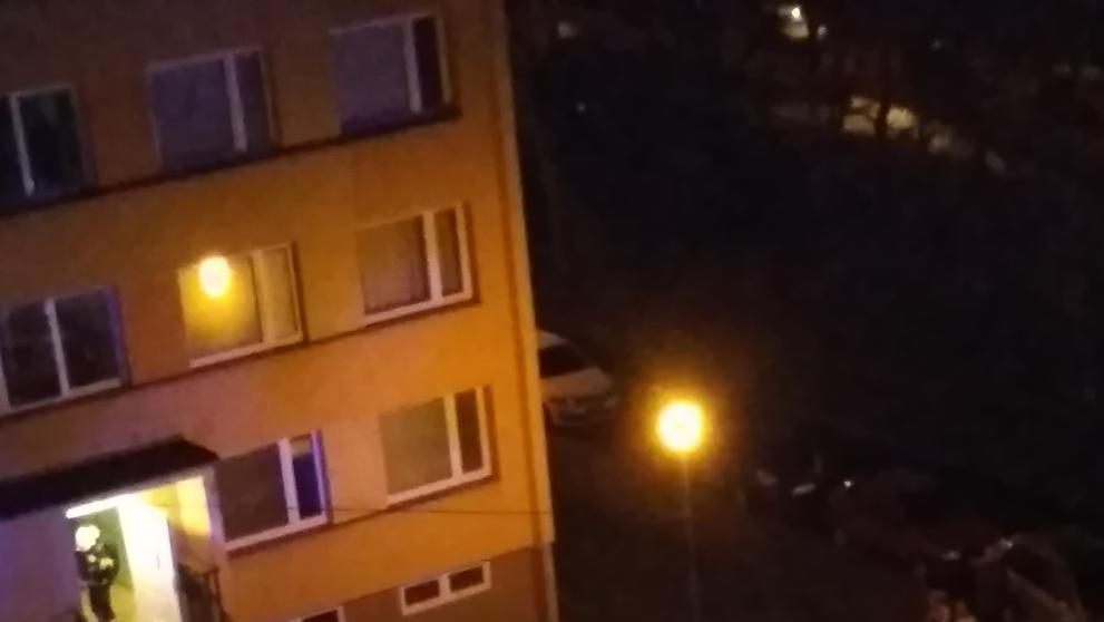 Požár bytu v Mostě