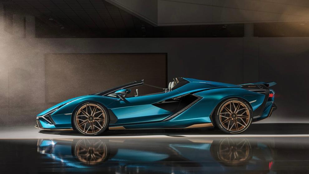Hybridní hypersport Lamborghini Sián - 24