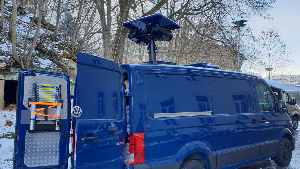 Nová policejní dodávka VW Crafter - 14