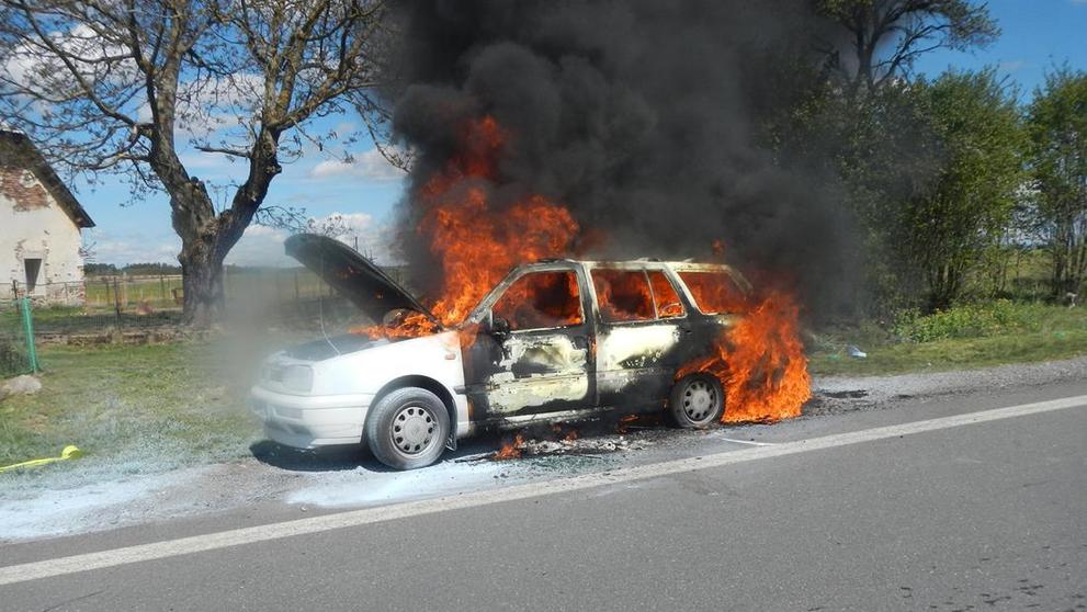 Požár auta na Táborsku - 5