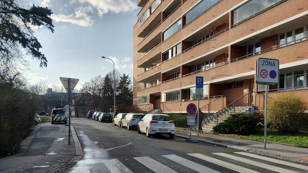 Řidič srazil 11letou dívku a ujel