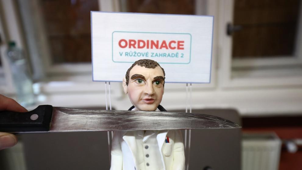 Ordinace v růžové zahradě natočila 1 000. díl! - 3