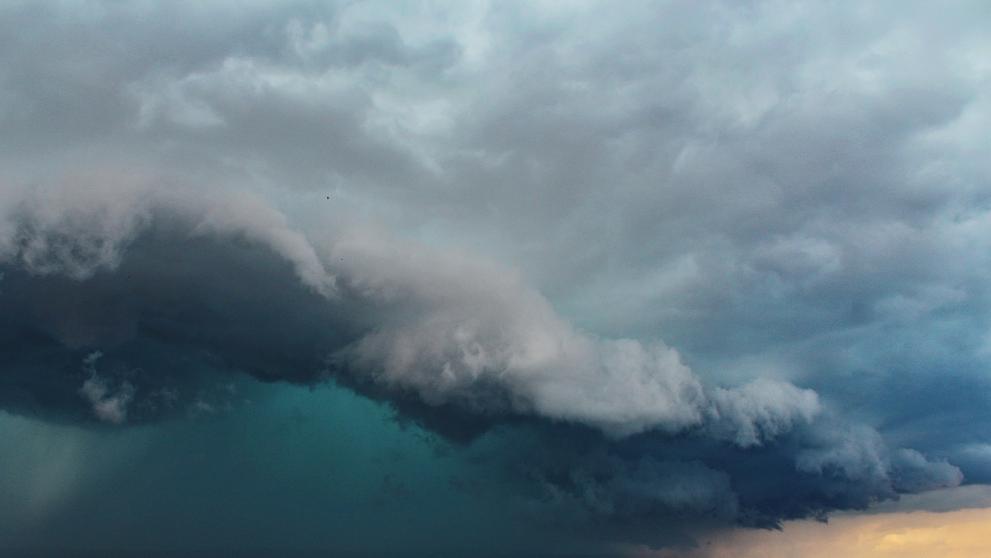 Shelf cloud - 1
