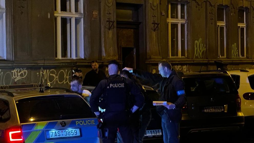 Hádka v centru Prahy vyvrcholila pobodáním