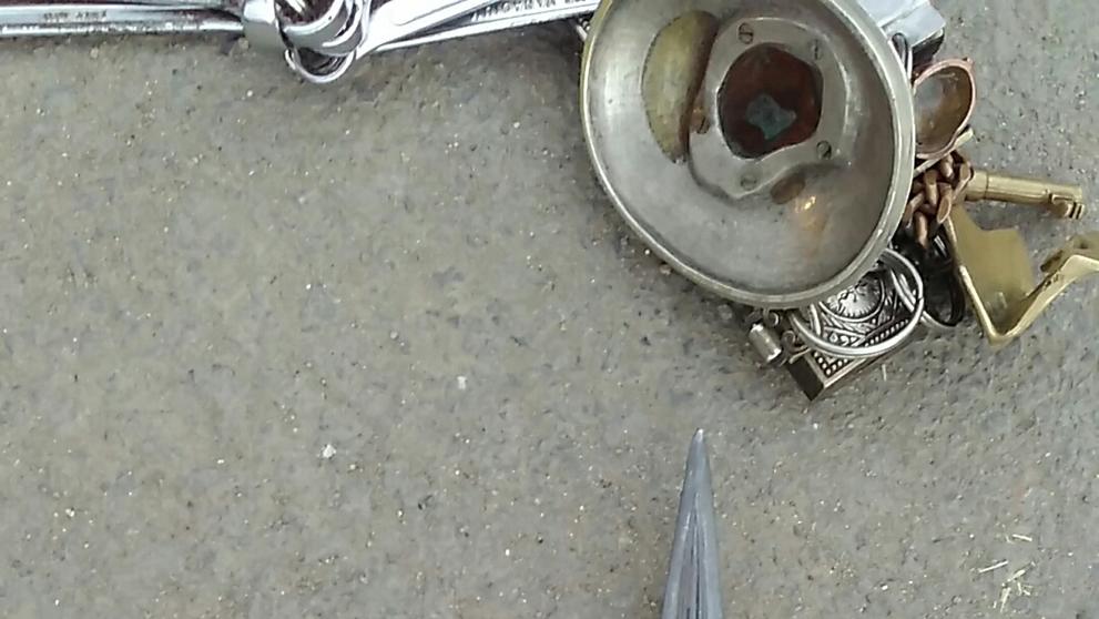 Agresivní muž na invalidním vozíku napadl strážníka - 1