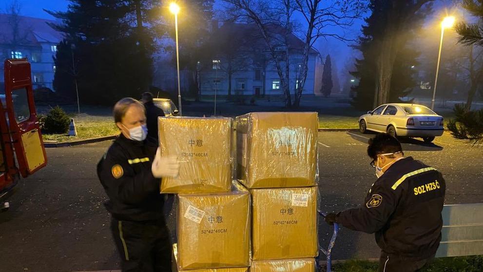 Humanitární pomoc pro Arménii na letišti v Kbelích - 1