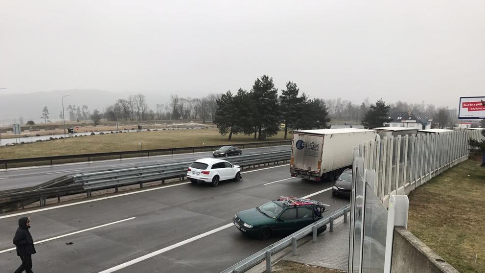 Hromadná nehoda na D1 - 3