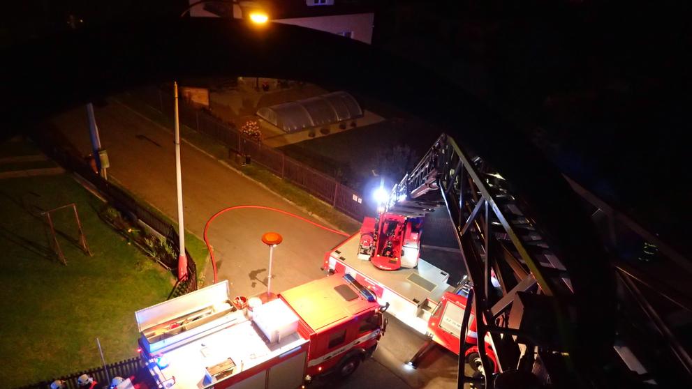 Požár rodinného domu ve Voznici - 11