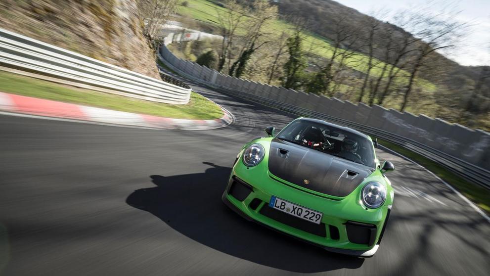 Rekordní jízda Porsche 911 GT3 RS - 11