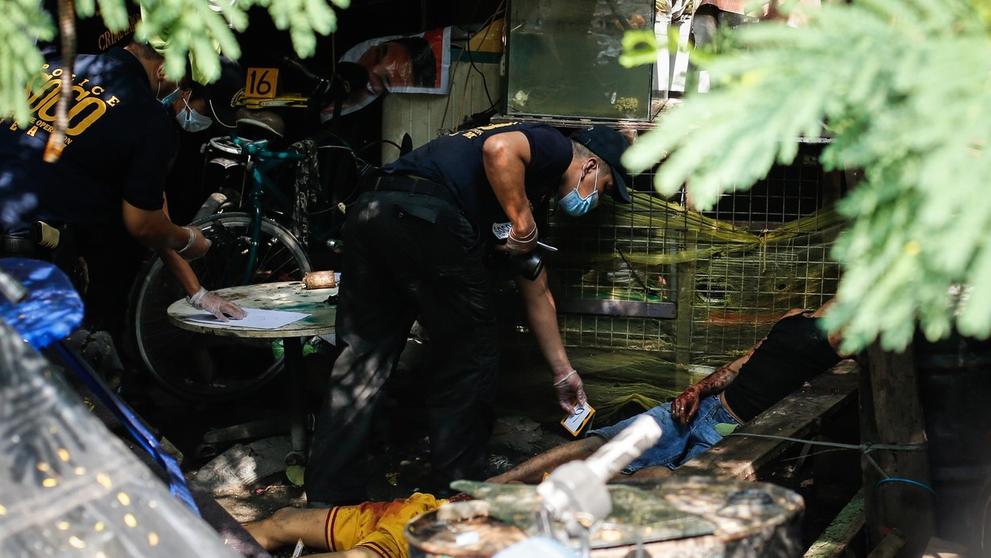 Drsné fotografie zabíjení drogových dealerů na Filipínách - 1