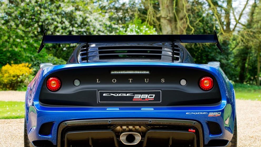 lotus - 22