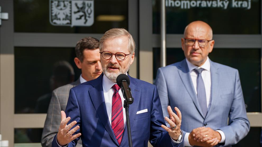 Slavnostní otevření přírodovědného gymnázia v Brně (1)