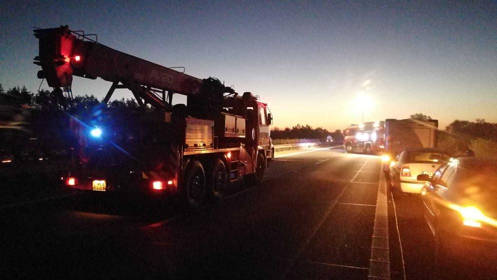 Tragická nehoda na 32. km D11 ve směru na Hradec - 2
