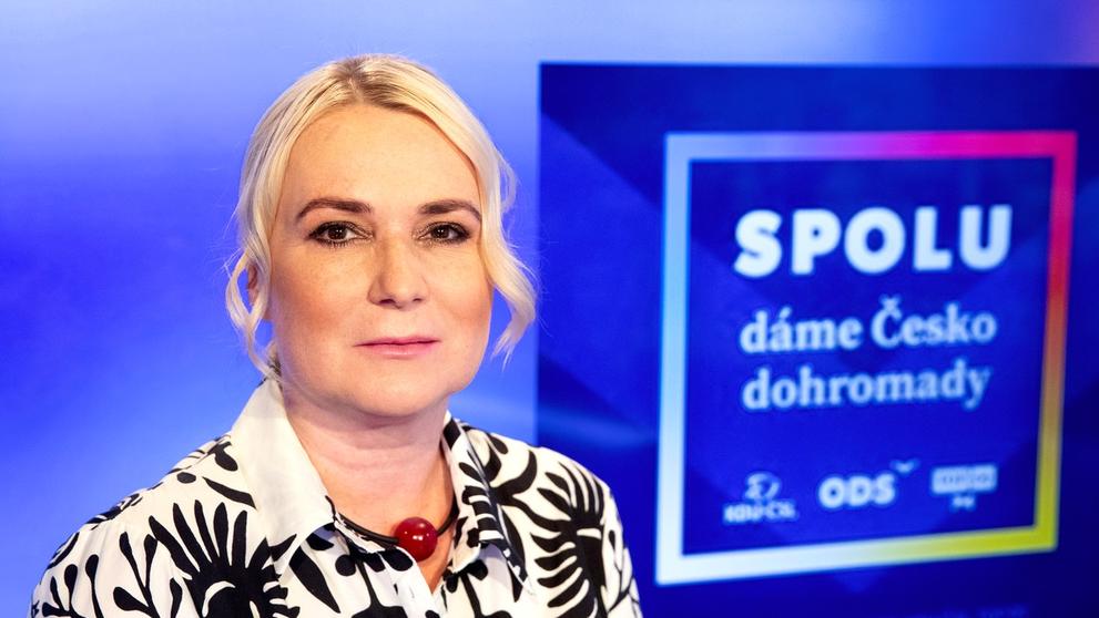 Ministryně obrany - Jana Černochová