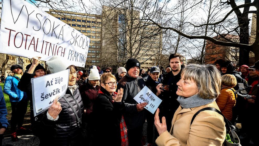 Ševčík demonstrace