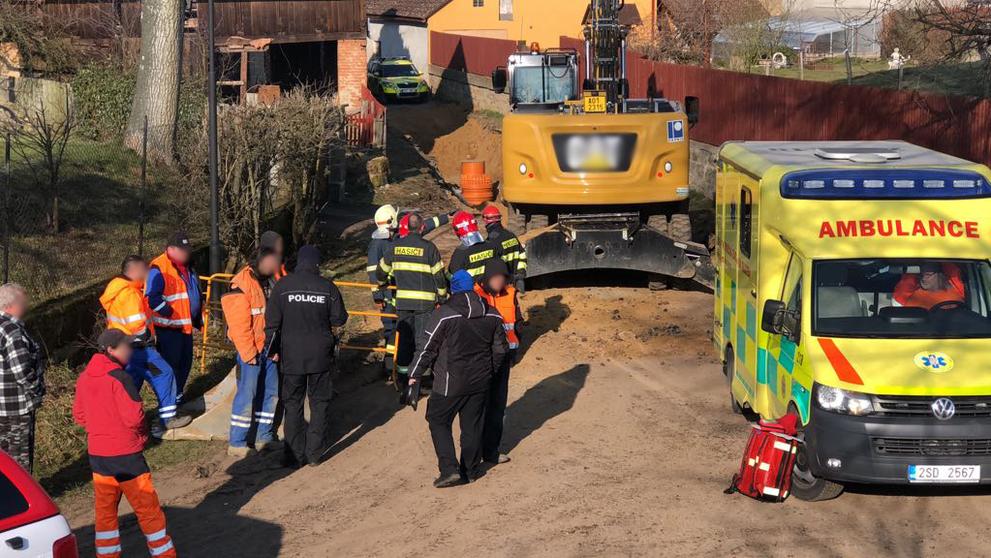 Zavalení dělníci na Mělnicku - 1