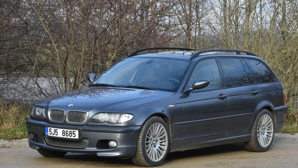 BMW 320d Touring - 6