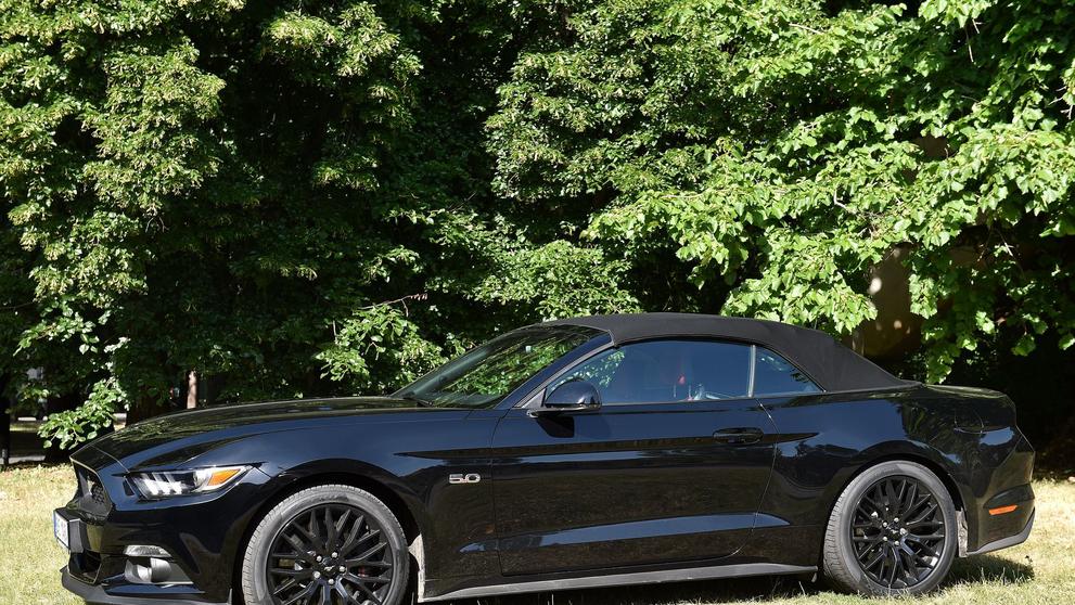 Ford Mustang 5.0 V8 GT Convertible - 7