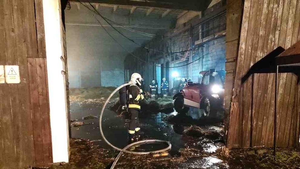 Požár seníku se škodou pět milionů na Orlickoústecku - 8