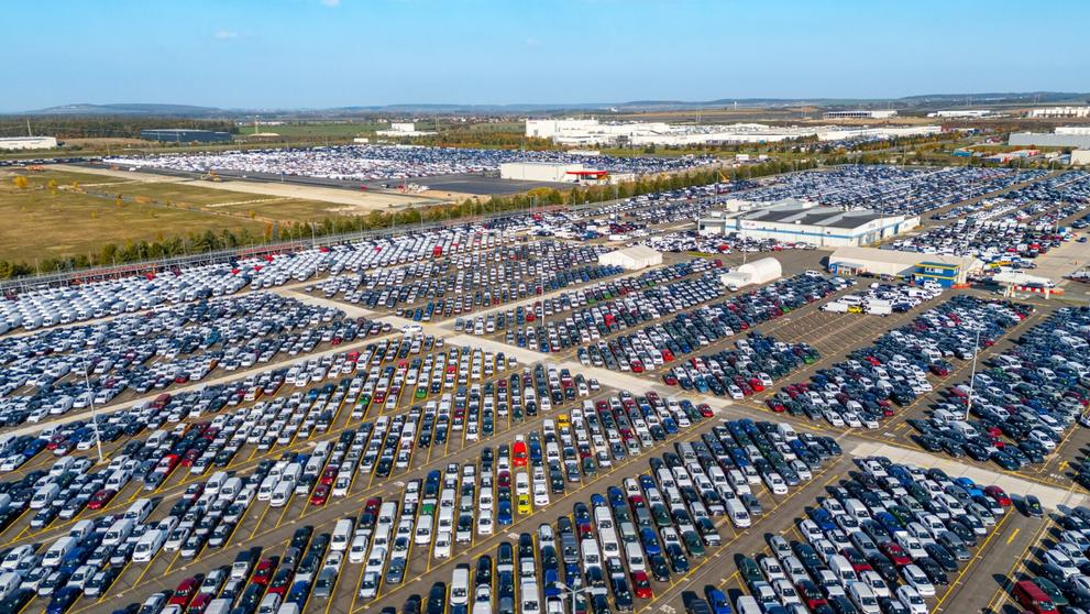 Mega-hub Toyoty v Kolíně