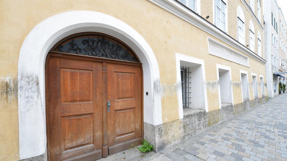Adolf Hitler rodný dům v Rakousku (3)