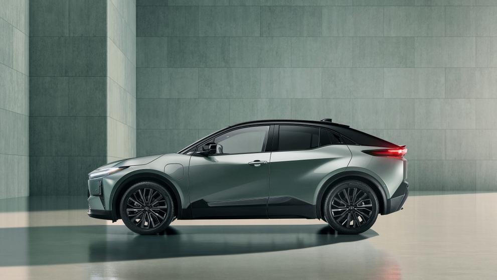 Elektrická Toyota C-HR+