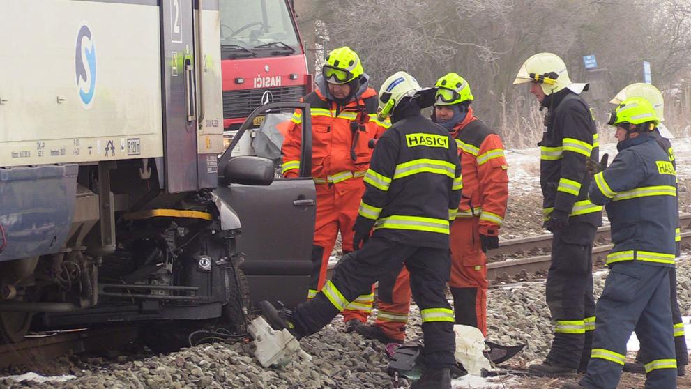 Srážka vlaku s automobilem u Olovnice - 3