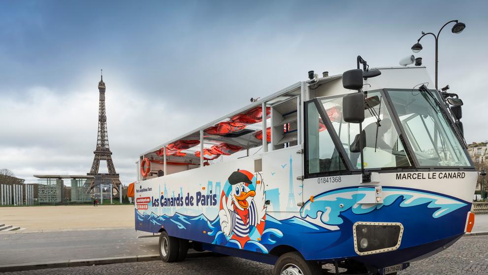 Obojživelný autobus v Paříži - 15
