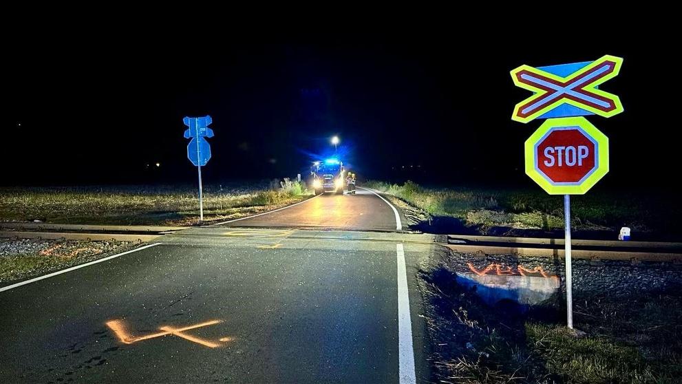 Srážka auta s vlakem na Mělnicku - 3