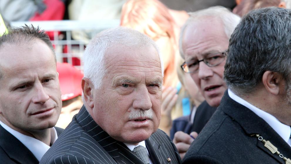 Na prezidenta Klause stříleli z plastové pistole - 1