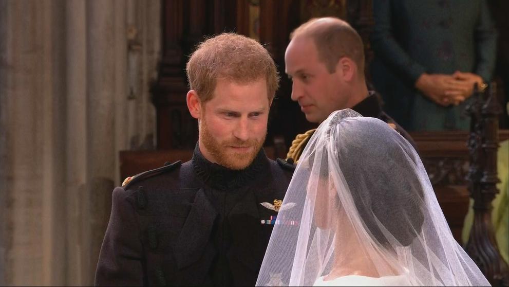 Meghan Markleová přichází na svatbu - 4