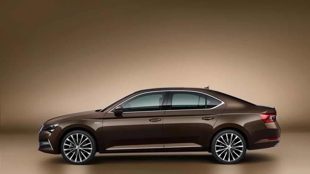 Modernizovaná Škoda Superb - 4