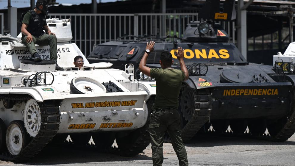 Vojáci dobyli zpět věznici, kterou ve Venezuele léta ovládal gang (3)