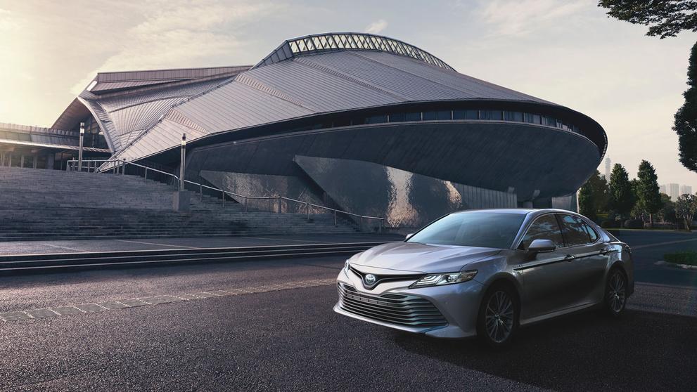 Toyota Camry - 34