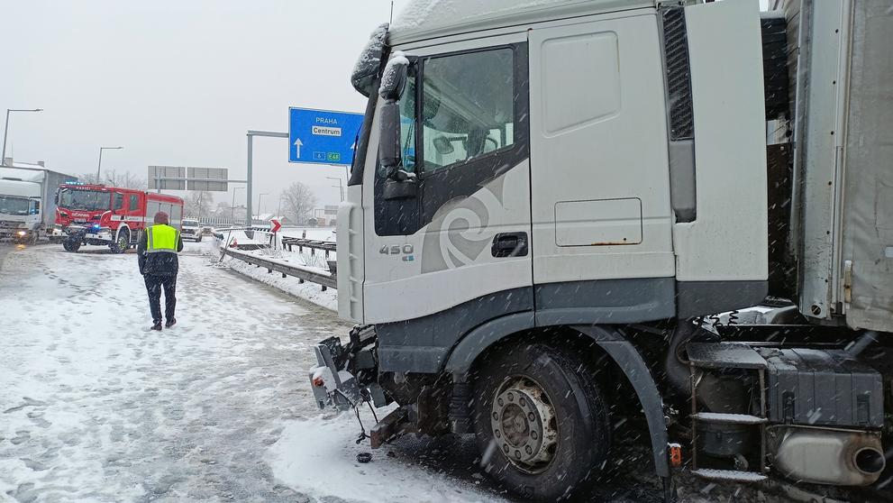 Dopravní nehoda v Karlovarském kraji (4)