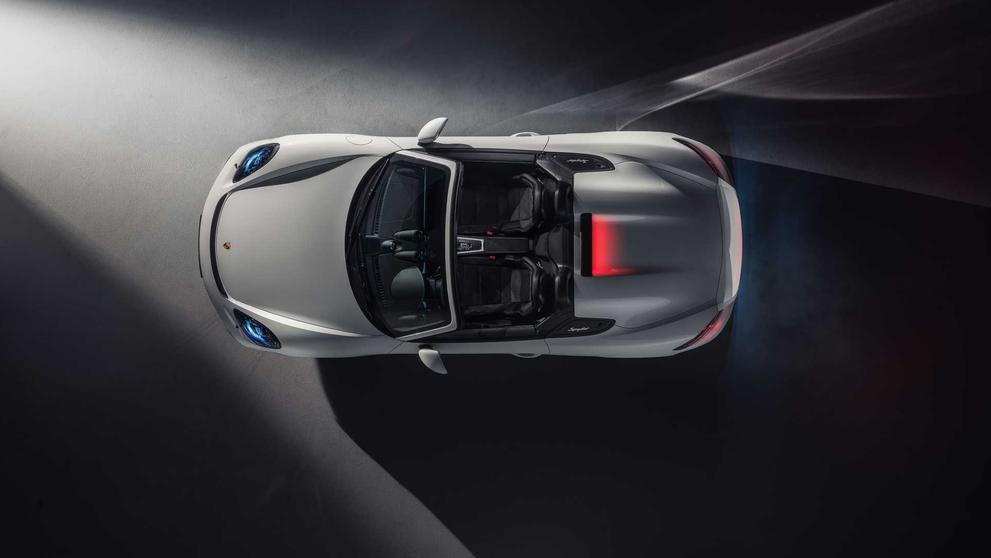 Porsche 718 Spyder - 15