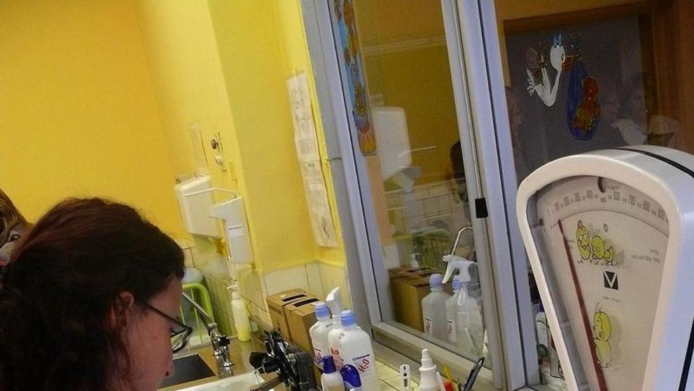 Novorozenec nalezený v ostravském babyboxu
